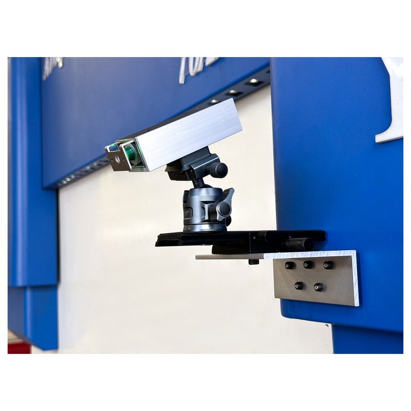 Brand New Design Alignment Device for Bending Machine